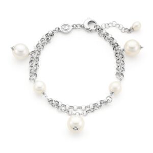 Bracelet with near-round pearl charms