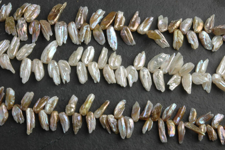 Feather pearls