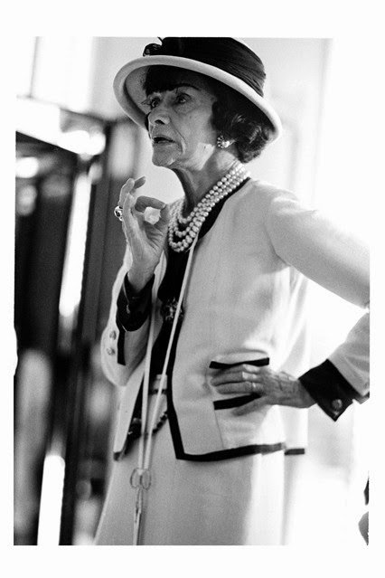 Coco_chanel_01_v_16jul09_chanel_pr_b_426x639