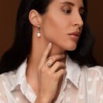 Genisi pearls - Orecchini ad amo e perle a goccia - GP_223_D-1.jpg