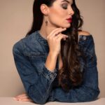 Anello in oro con perla Tahiti e diamante - Genisi - GP_247_I.jpg