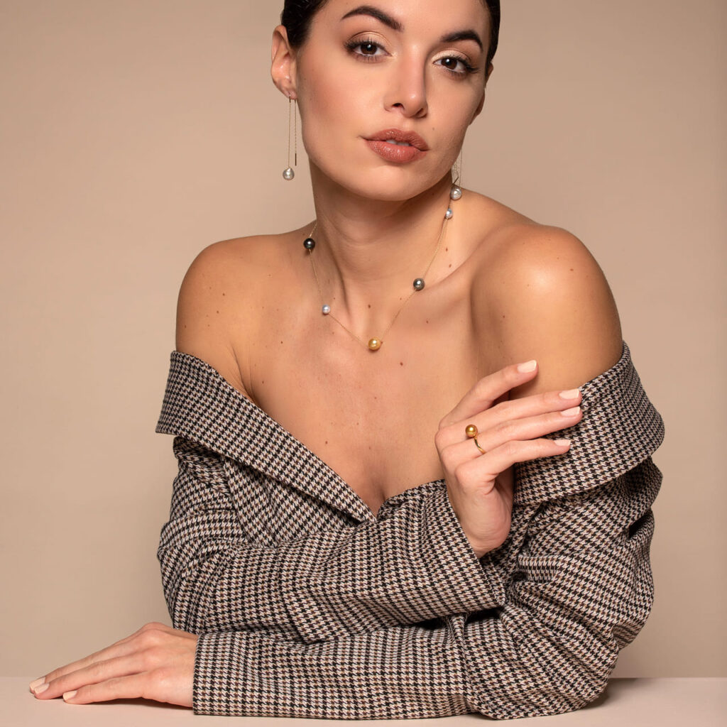 Girocollo-akoya