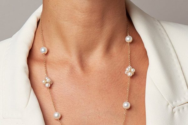 Genisi pearls - Collana lunga su catena ed elementi con perle - GP_184