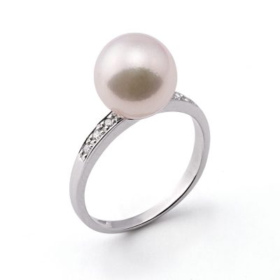 Genisi pearls - Anello con perla Akoya in oro e diamanti - GP_240.jpg
