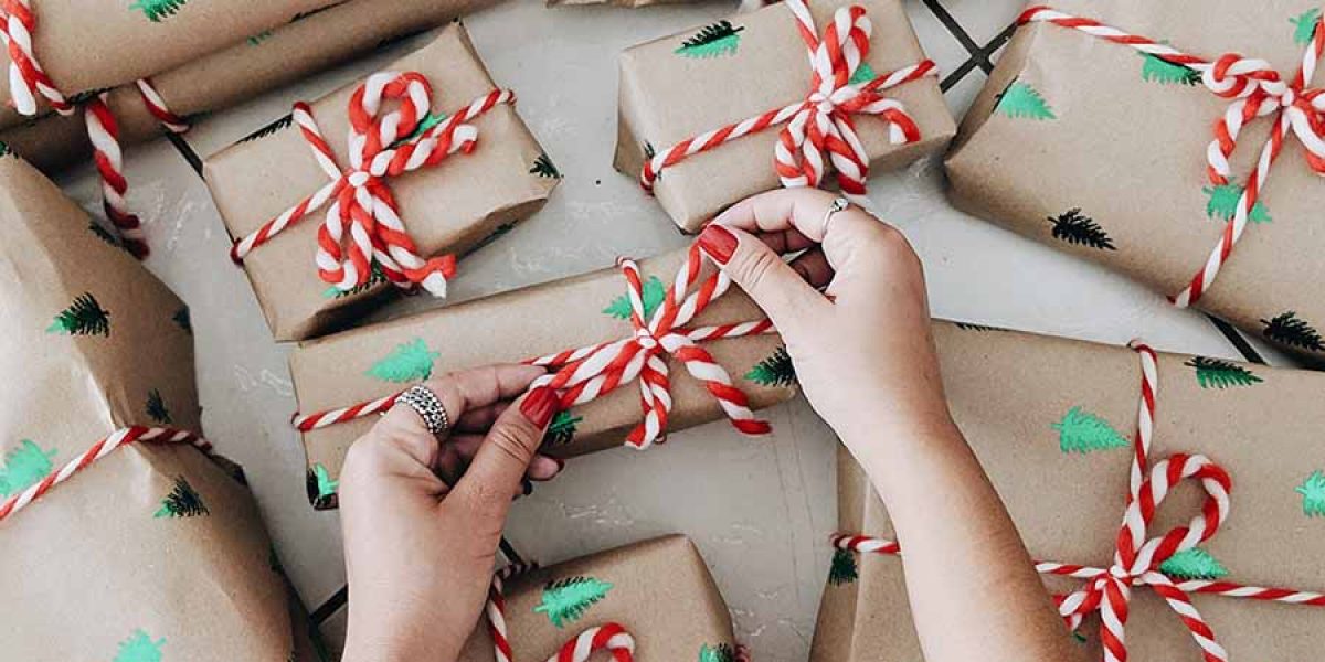 Gioielli in oro rosa, idee regalo Natale